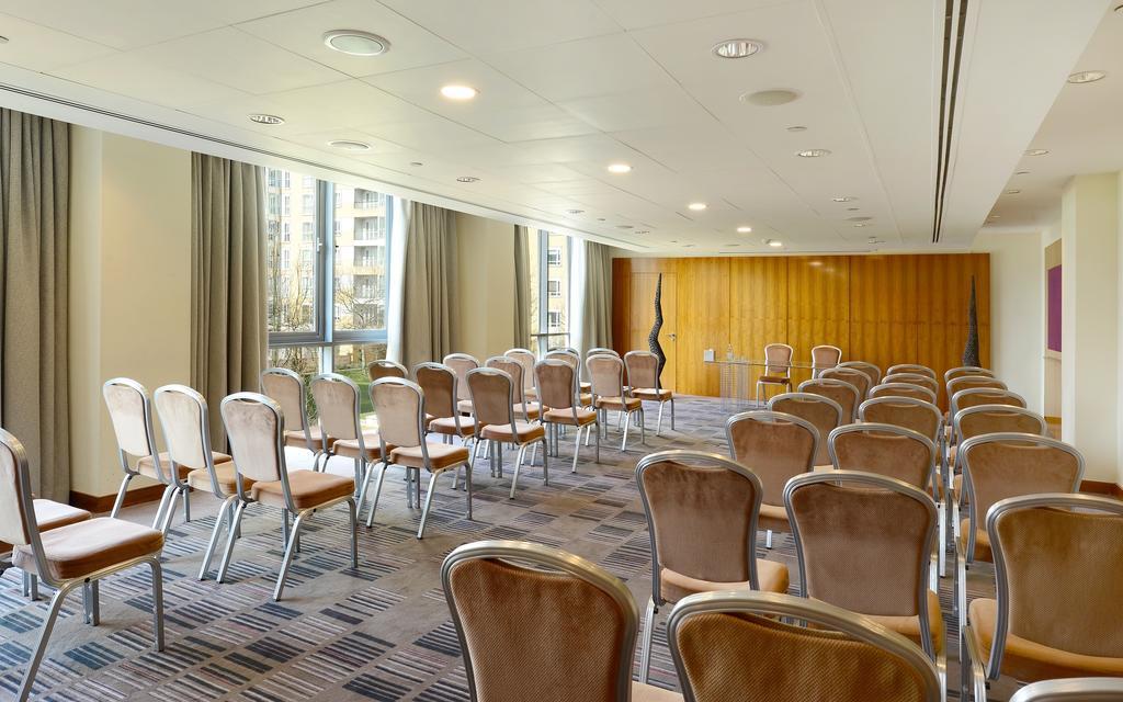 לונדון Canary Riverside Plaza Hotel מראה חיצוני תמונה Meeting room